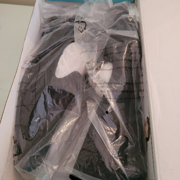 Baretraps Black Suede Loafer - Picture 10 of 12